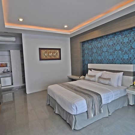 Transera Kamini Legian Hotel Екстериор снимка