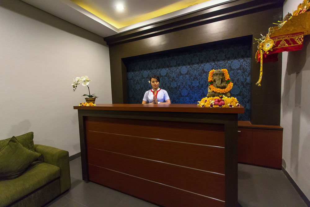 Transera Kamini Legian Hotel Екстериор снимка