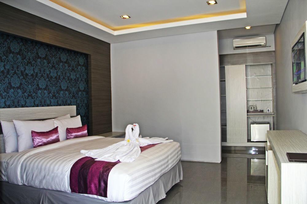 Transera Kamini Legian Hotel Екстериор снимка